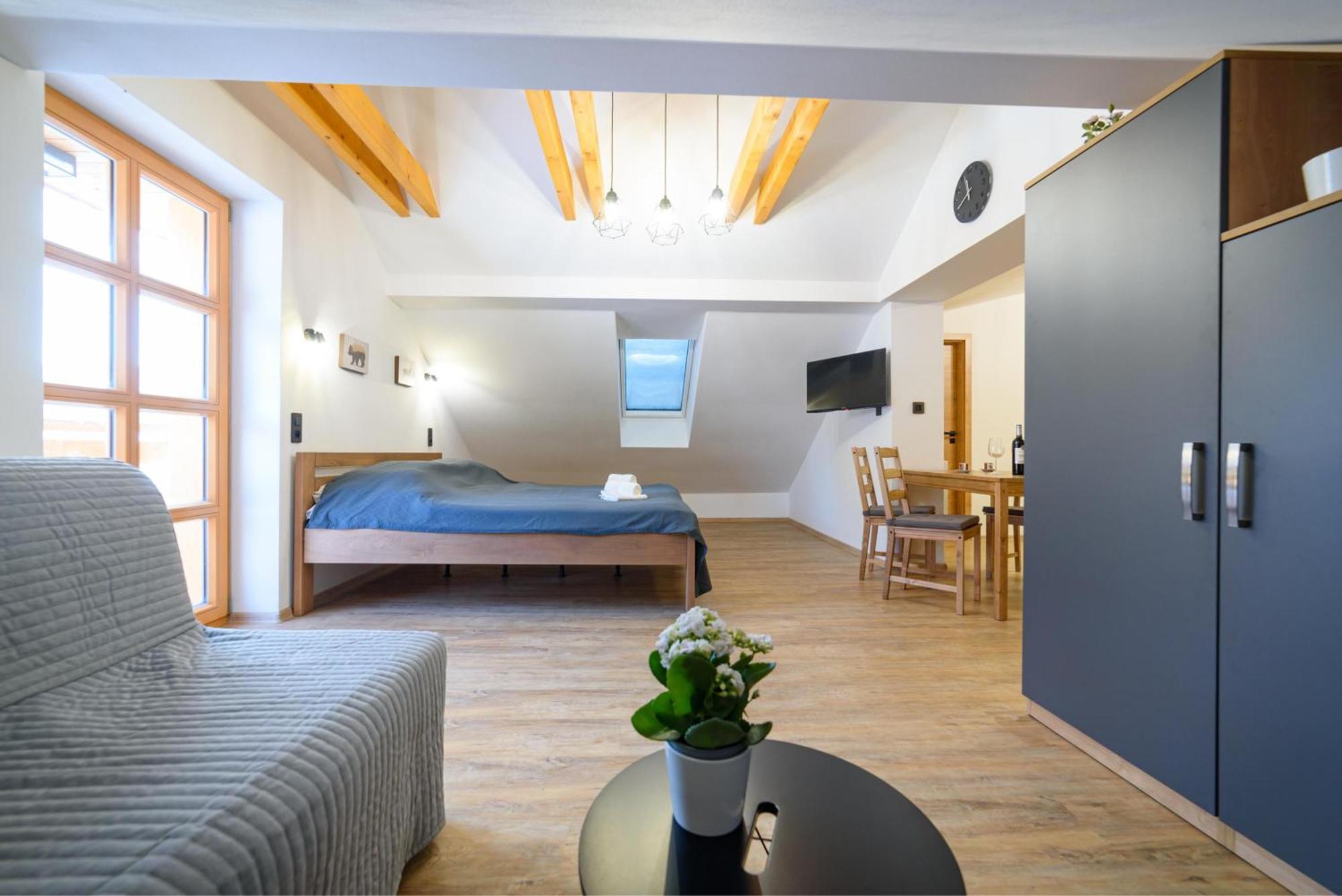 Apartman Na Hurce Horni Plana Luaran gambar