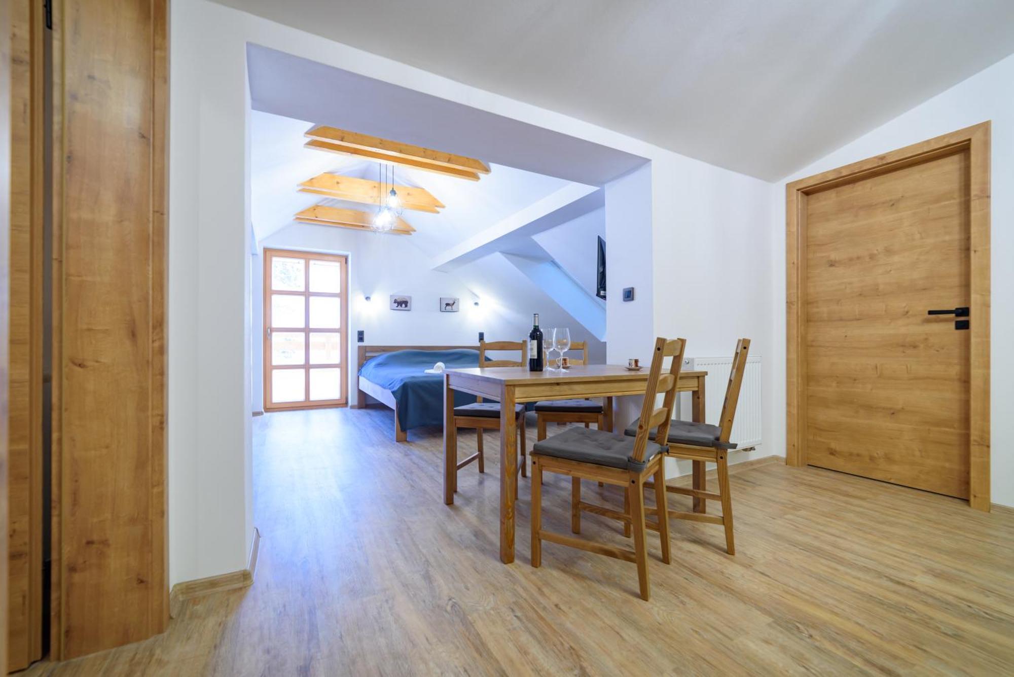 Apartman Na Hurce Horni Plana Luaran gambar